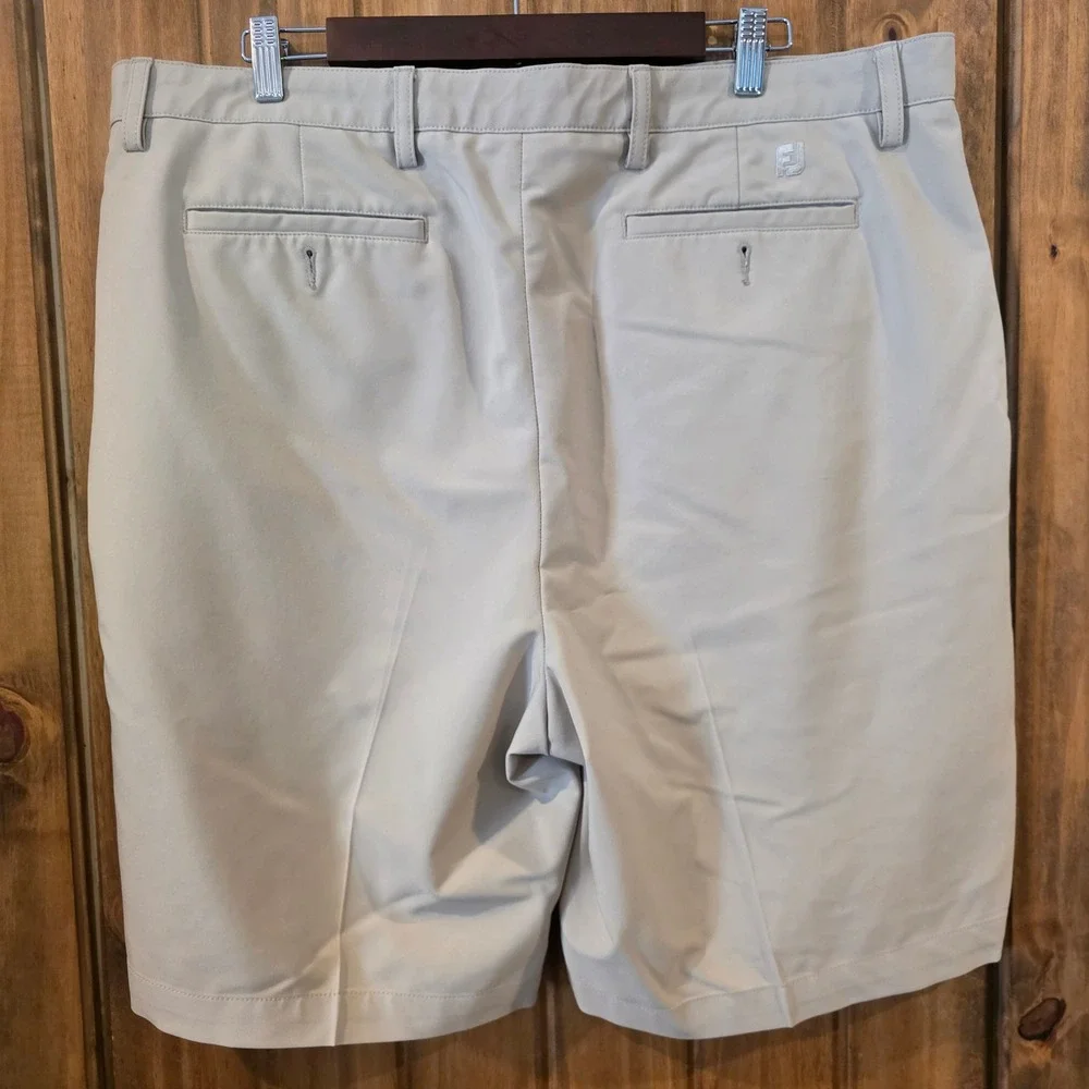 FootJoy Golf Shorts Mens 40 Stone Beige Excellent Performance Stretch Flat Front - Picture 5 of 6